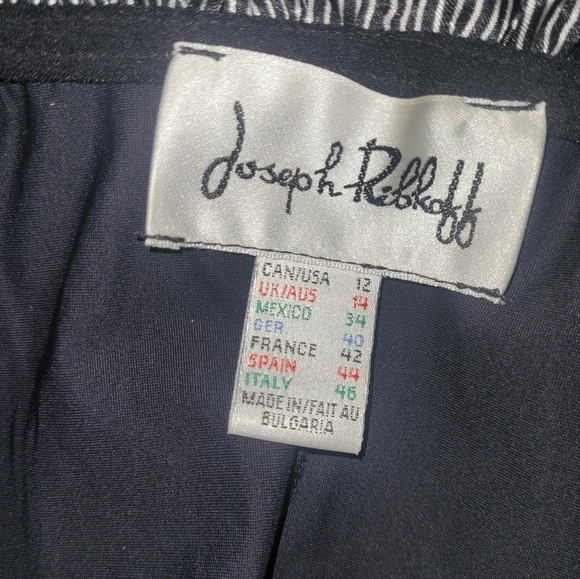 Joseph Ribkoff black sleeveless ruffled neckline dress Sz.12 - Picture 7 of 7